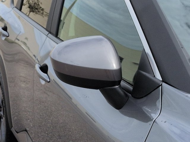 Certified 2026 Nissan Rogue SV FWD image 12