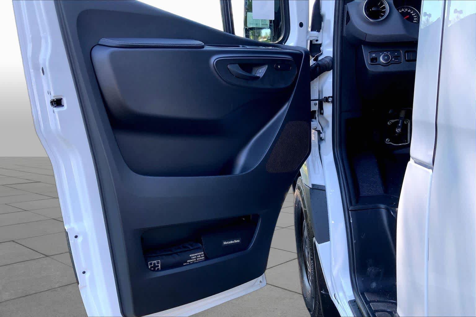 New 2026 Mercedes-Benz Sprinter 2500 image 14