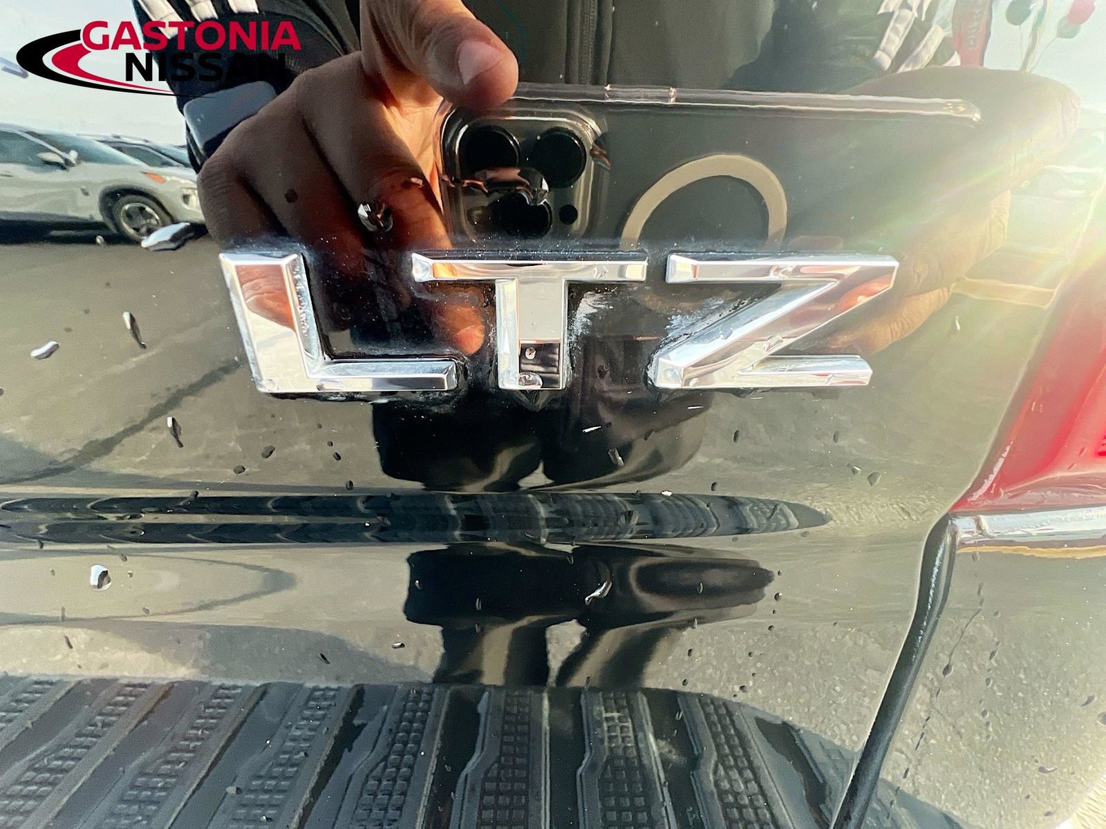 Used 2021 Chevrolet Silverado 1500 LTZ w/ LTZ Premium Package image 43