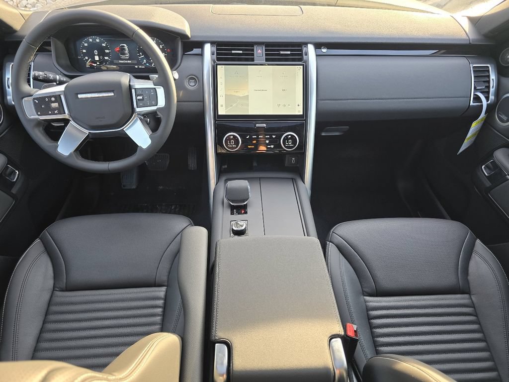 New 2026 Land Rover Discovery S AWD/4WD image 34