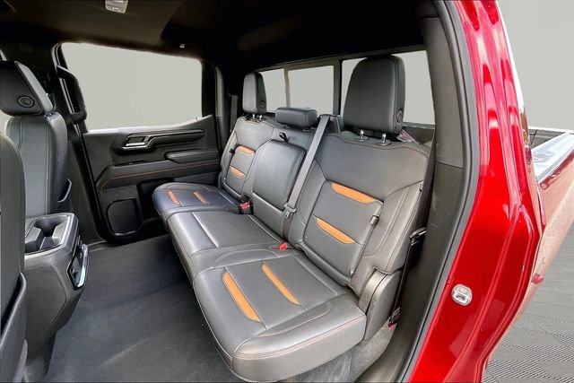 Used 2024 GMC Sierra 1500 AT4 w/ Technology Package AWD/4WD image 16