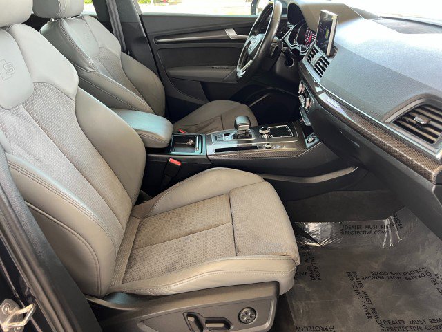 Used 2018 Audi SQ5 Premium Plus w/ Navigation Package AWD/4WD image 14