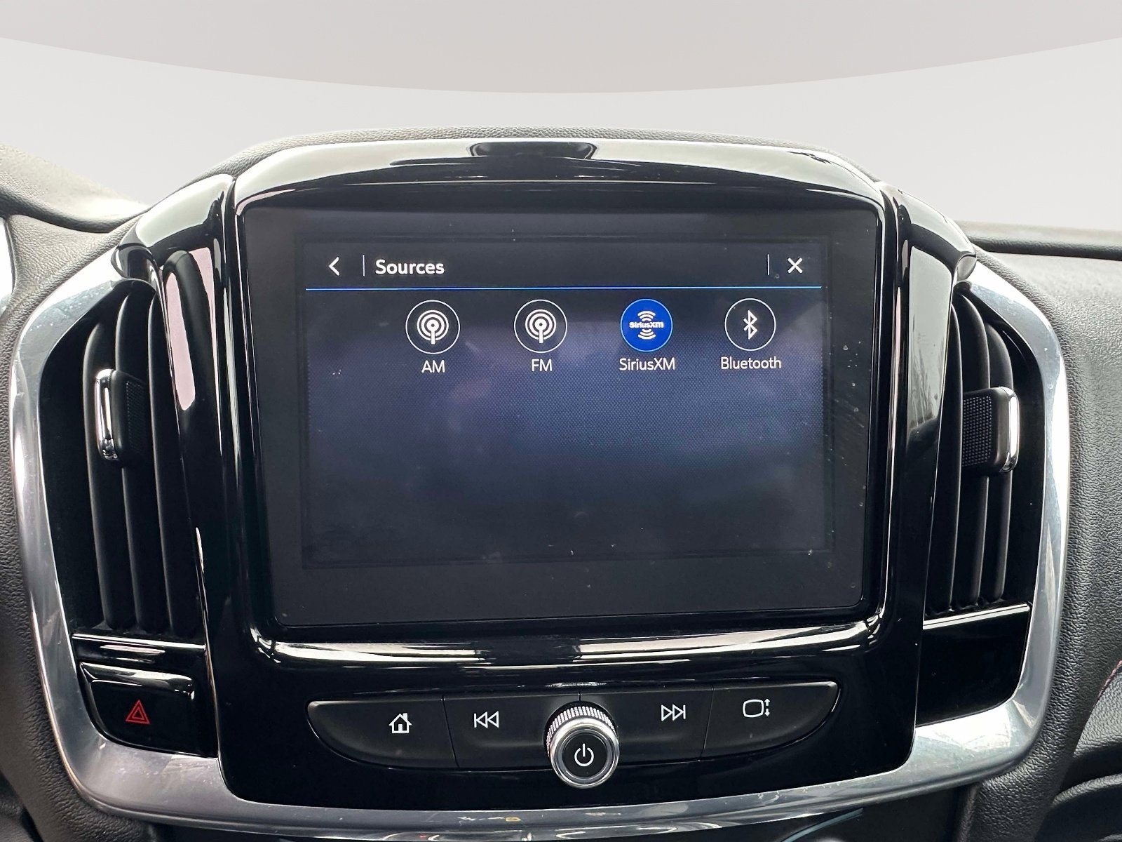 Certified 2023 Chevrolet Traverse RS image 11