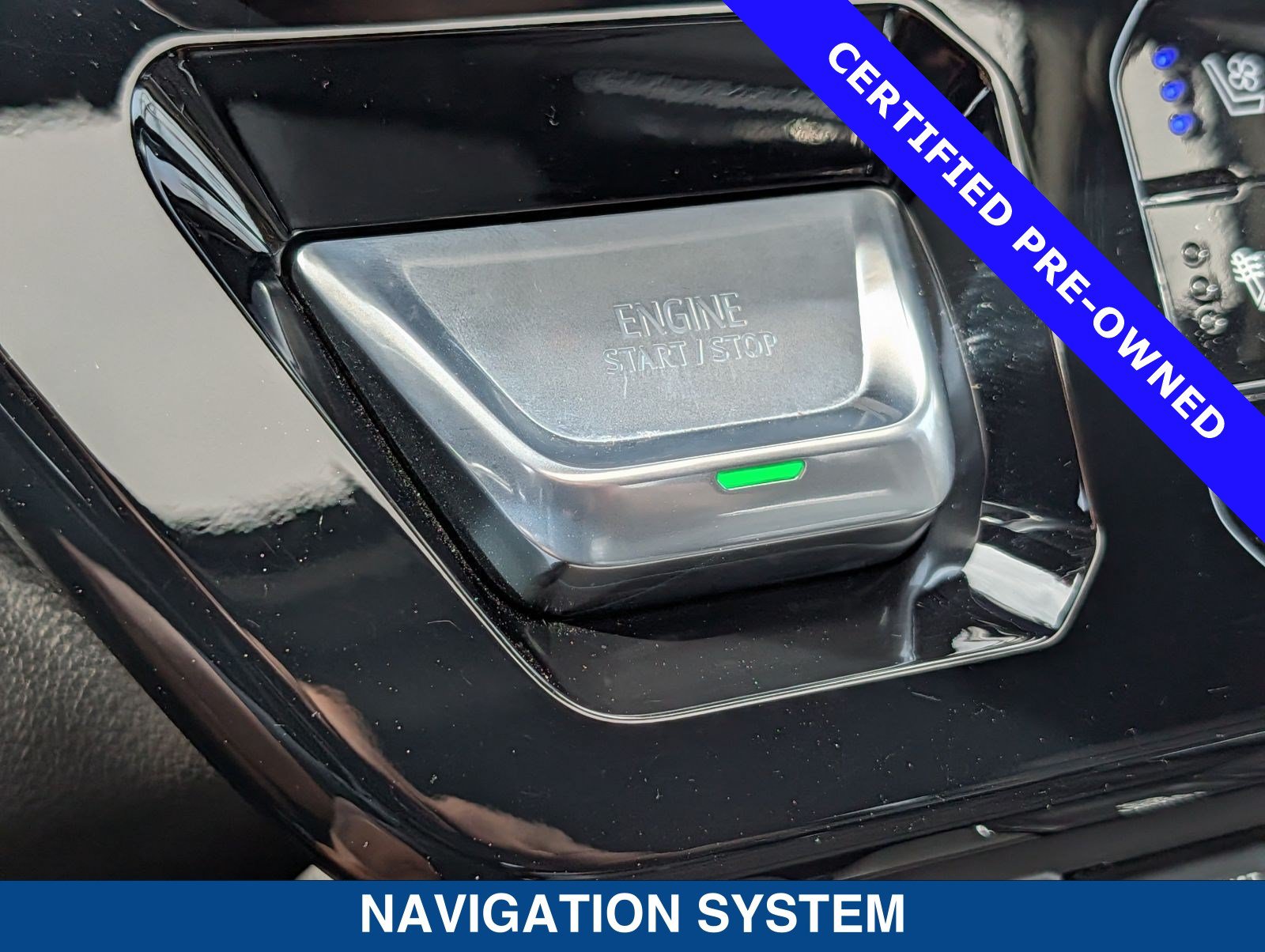 Used 2025 GMC Sierra 3500 Denali w/ Denali Reserve Package AWD/4WD image 37