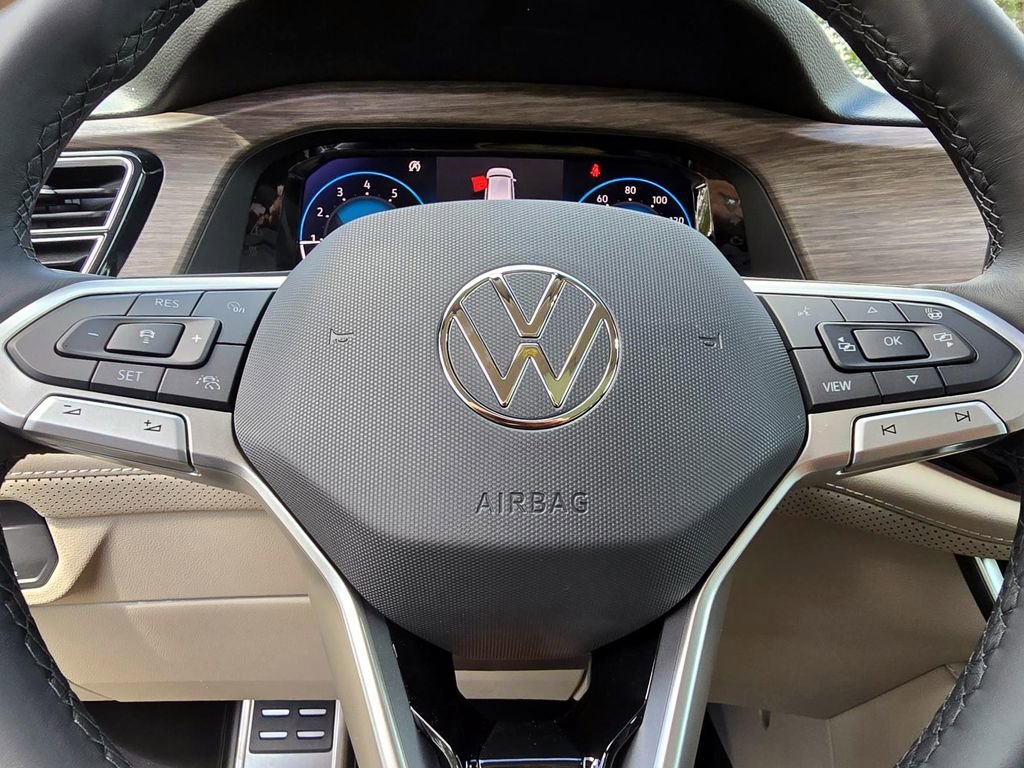 New 2026 Volkswagen Atlas SEL Premium R-Line AWD/4WD image 11