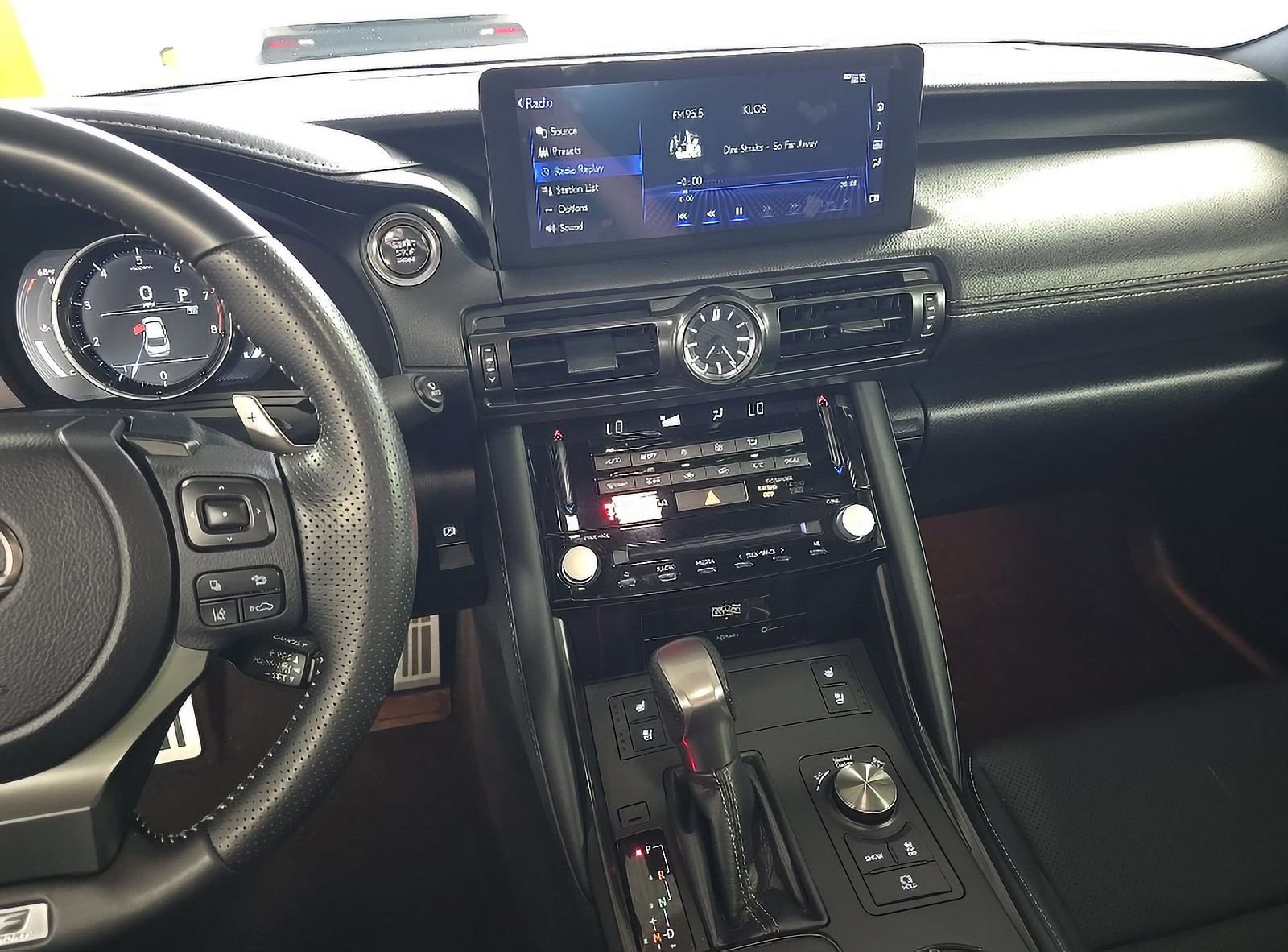 Used 2024 Lexus IS 500 RWD image 10