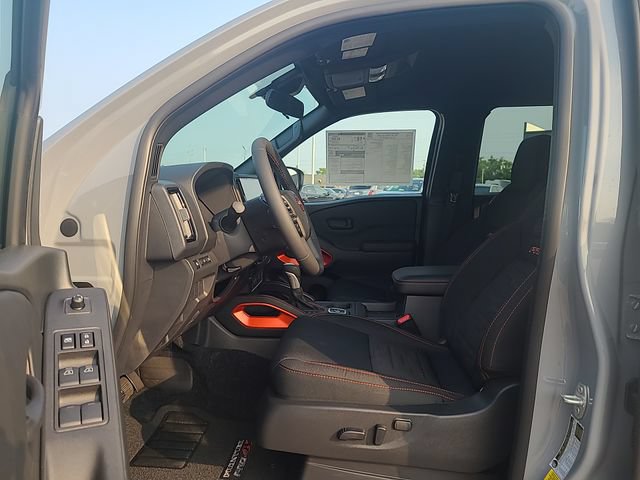 New 2026 Nissan Frontier PRO-4X w/ Tow Package AWD/4WD image 11