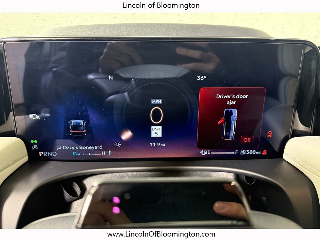 New 2026 Lincoln Aviator Black Label w/ Jet Appearance Package image 33