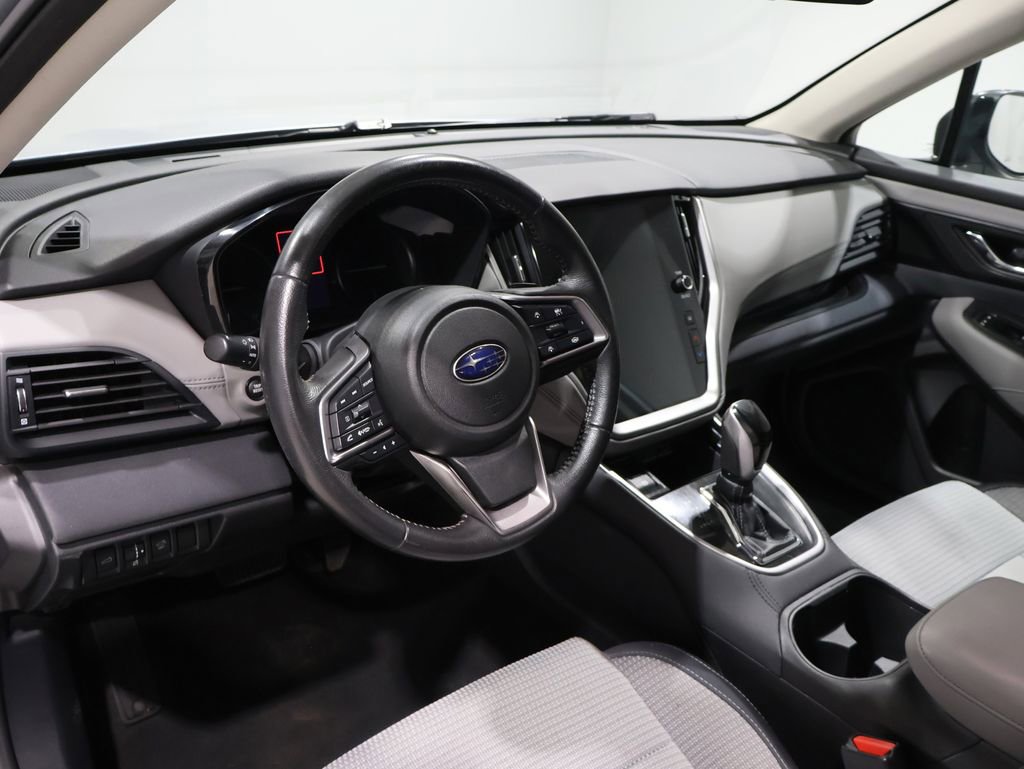 Used 2023 Subaru Outback Premium image 16