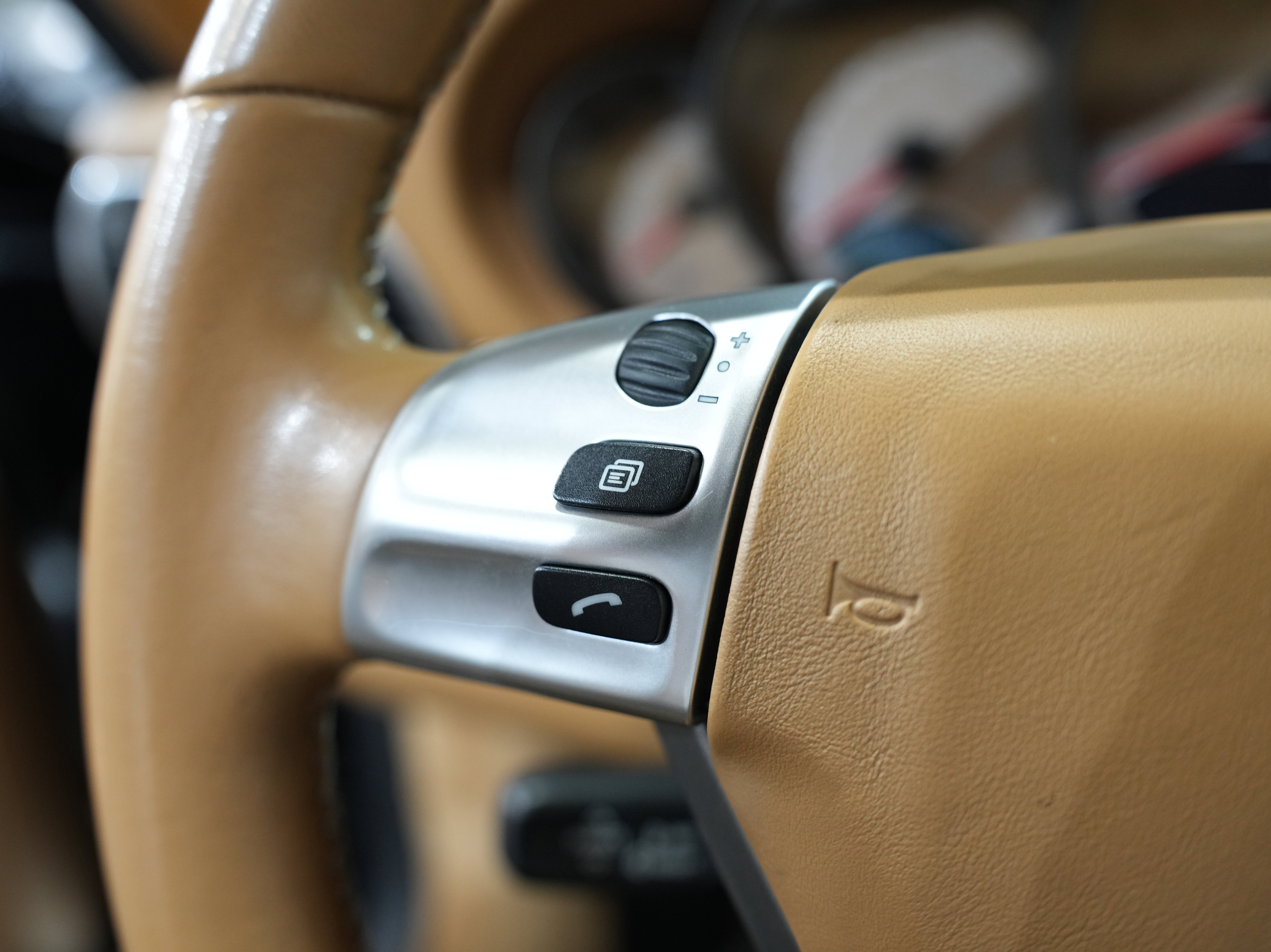 Used 2007 Porsche 911 Carrera 4S image 34