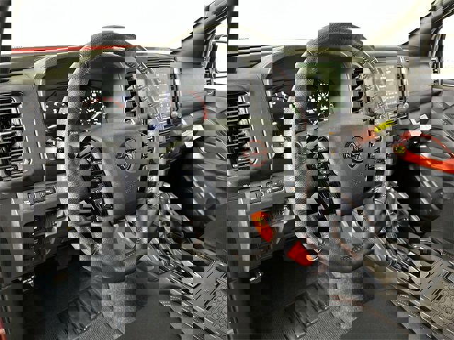 Used 2023 Nissan Frontier Pro-X w/ Pro Convenience Package image 10