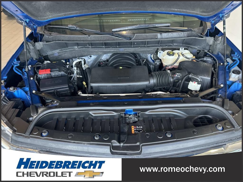 Certified 2022 Chevrolet Silverado 1500 LTZ w/ Technology Package AWD/4WD image 9