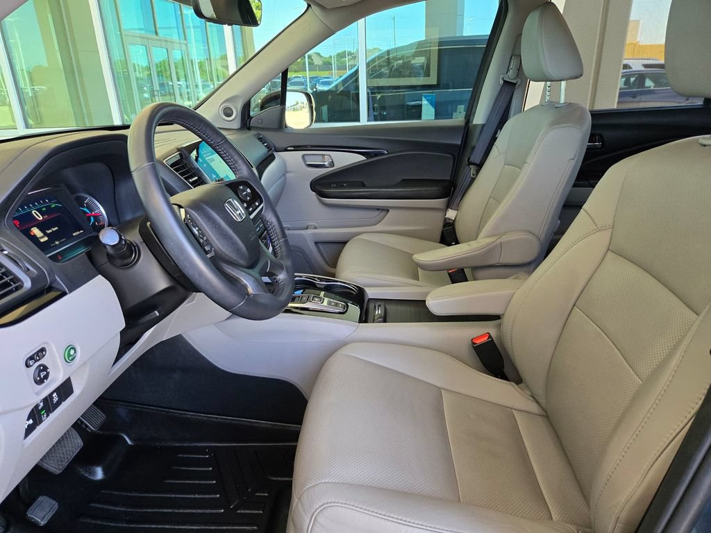 Used 2022 Honda Pilot Elite image 9