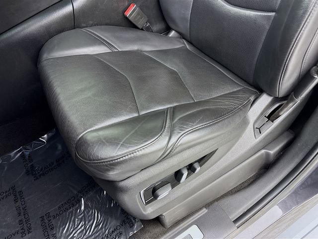 Used 2017 Cadillac Escalade Premium Luxury image 20