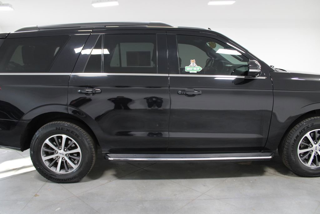 Used 2019 Ford Expedition XLT w/ Equipment Group 202A image 11