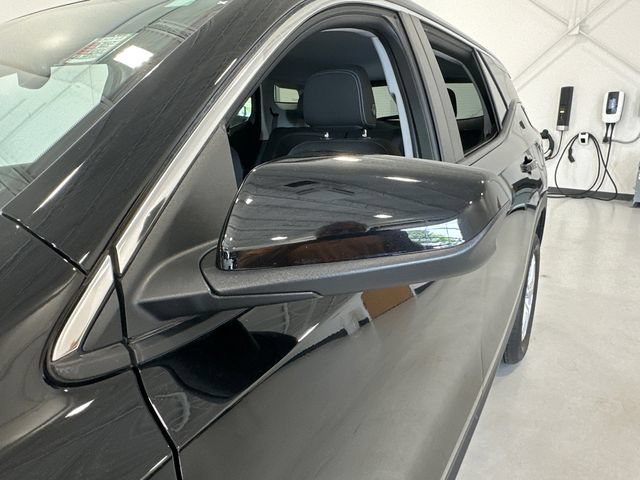 Used 2023 GMC Terrain SLE FWD image 12