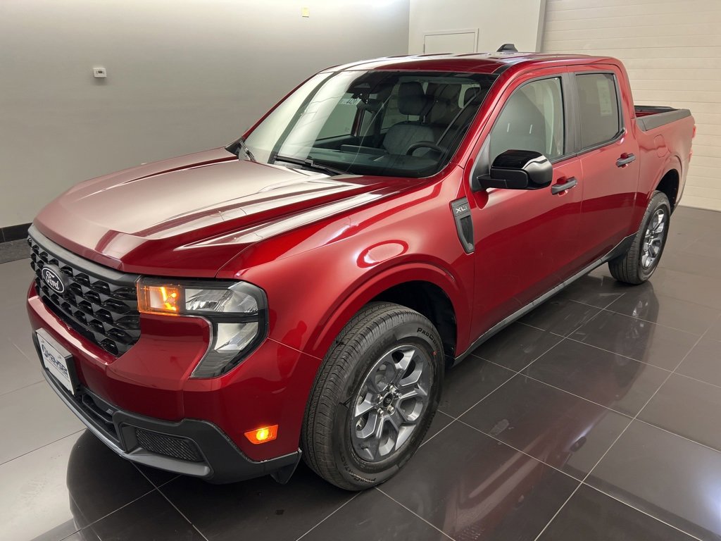 New 2025 Ford Maverick XLT w/ XLT Luxury Package image 3