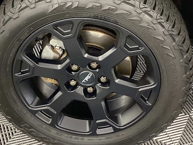 Used 2020 Toyota RAV4 TRD Off-Road AWD/4WD image 29