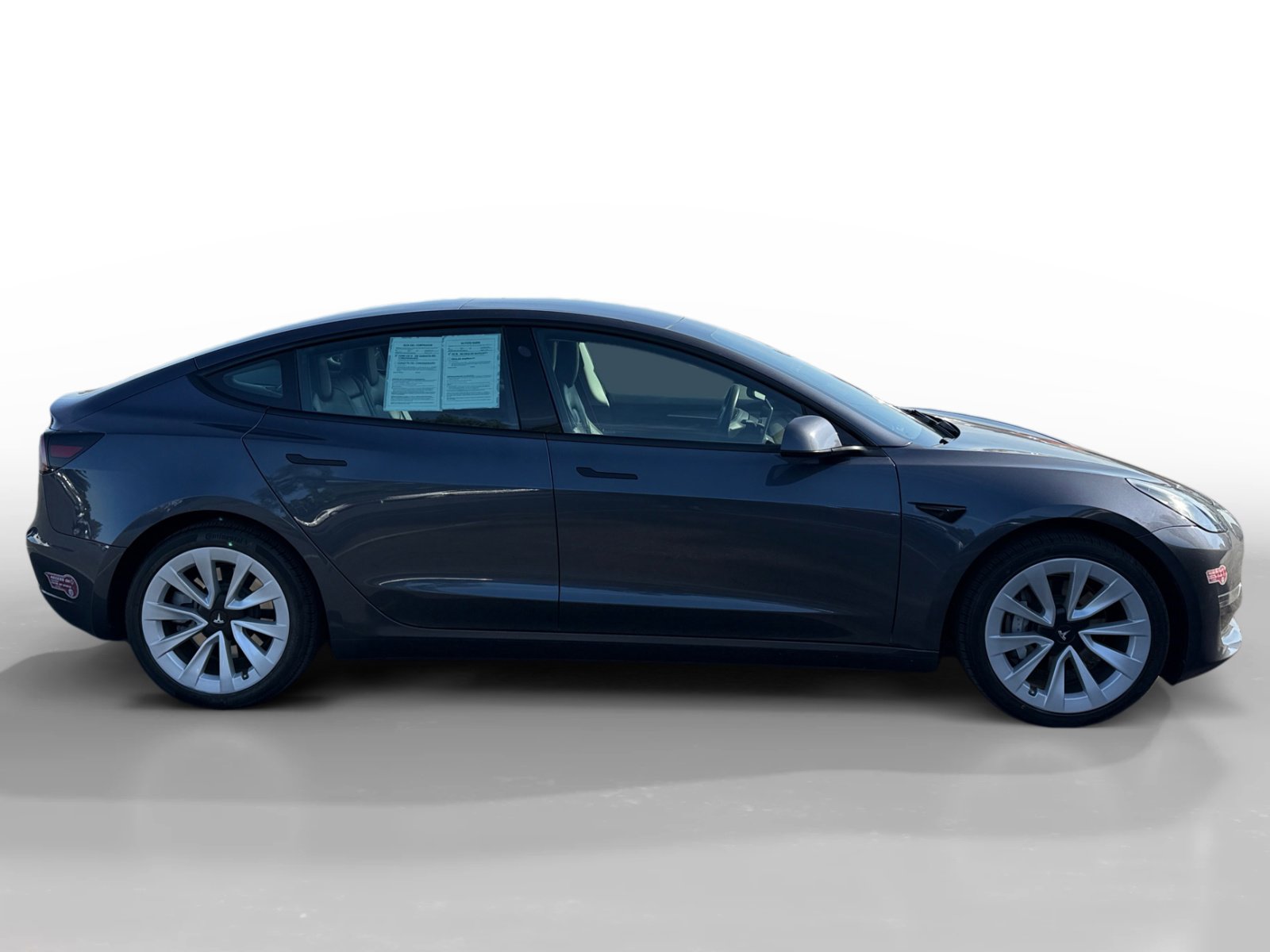 Used 2023 Tesla Model 3 Standard Range image 6
