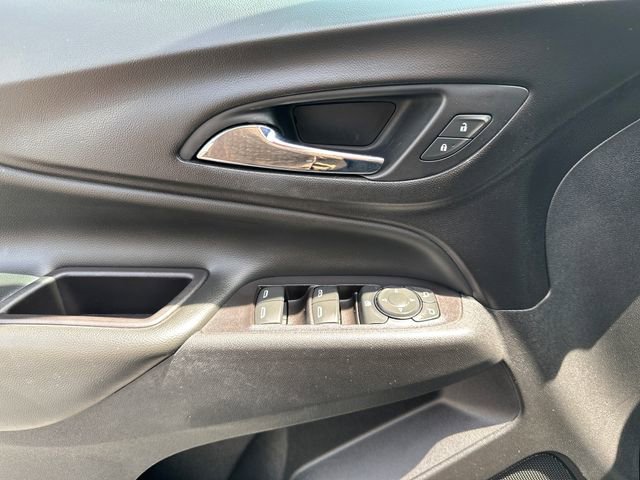 Used 2021 Chevrolet Equinox LT FWD image 14