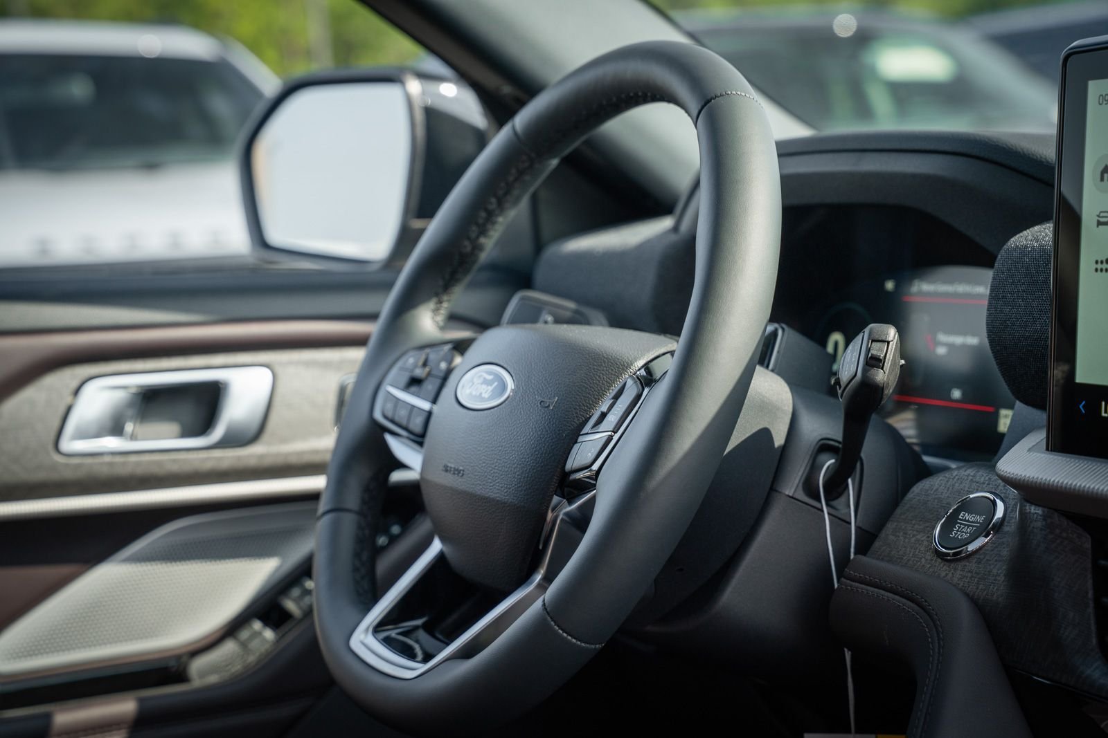 New 2026 Ford Explorer Platinum RWD image 14