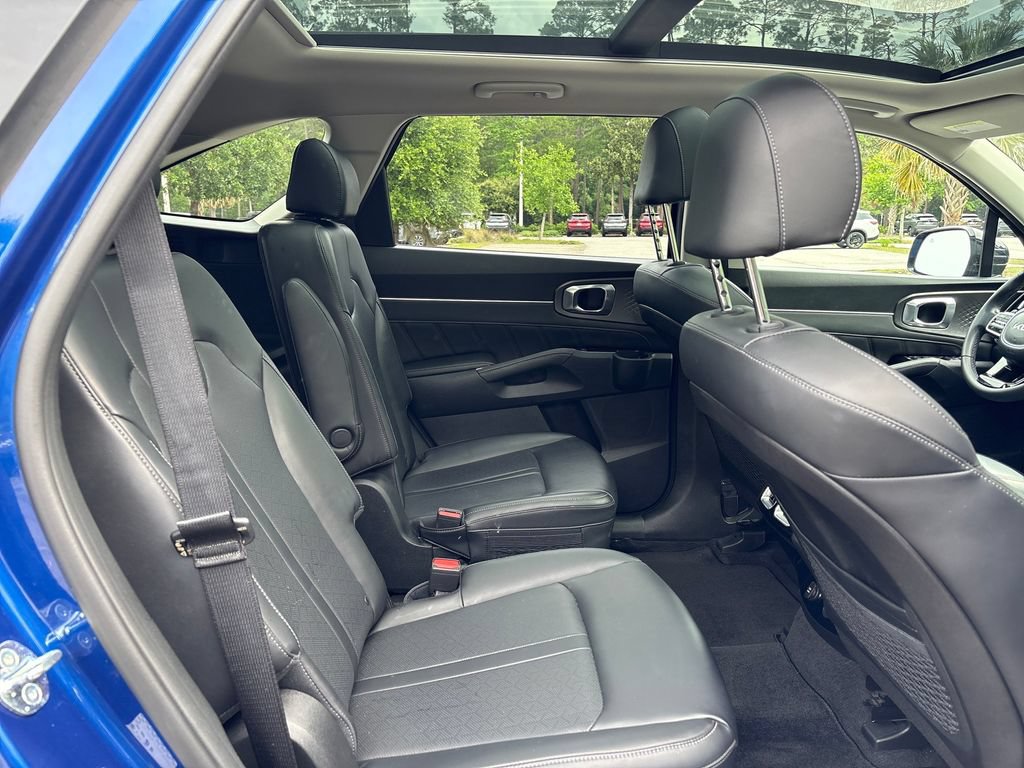 Used 2023 Kia Sorento SX FWD image 33