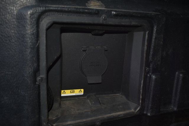 Used 2023 Ford F150 Lariat w/ Equipment Group 502A High image 58