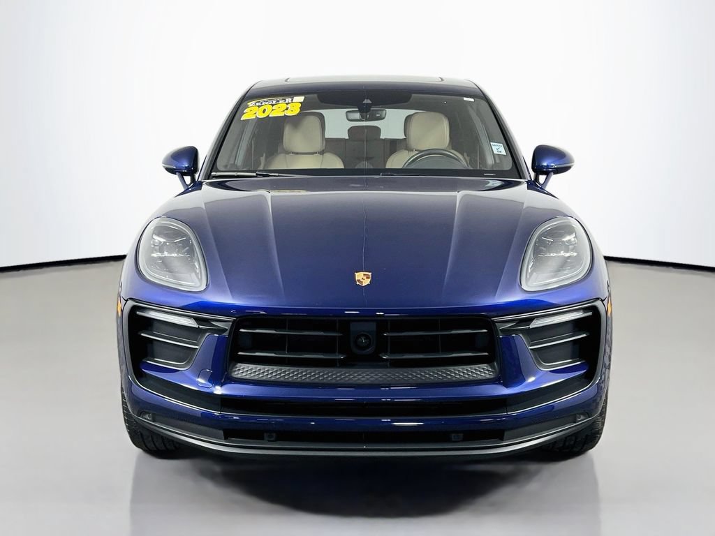 Used 2023 Porsche Macan Turbo AWD/4WD image 2