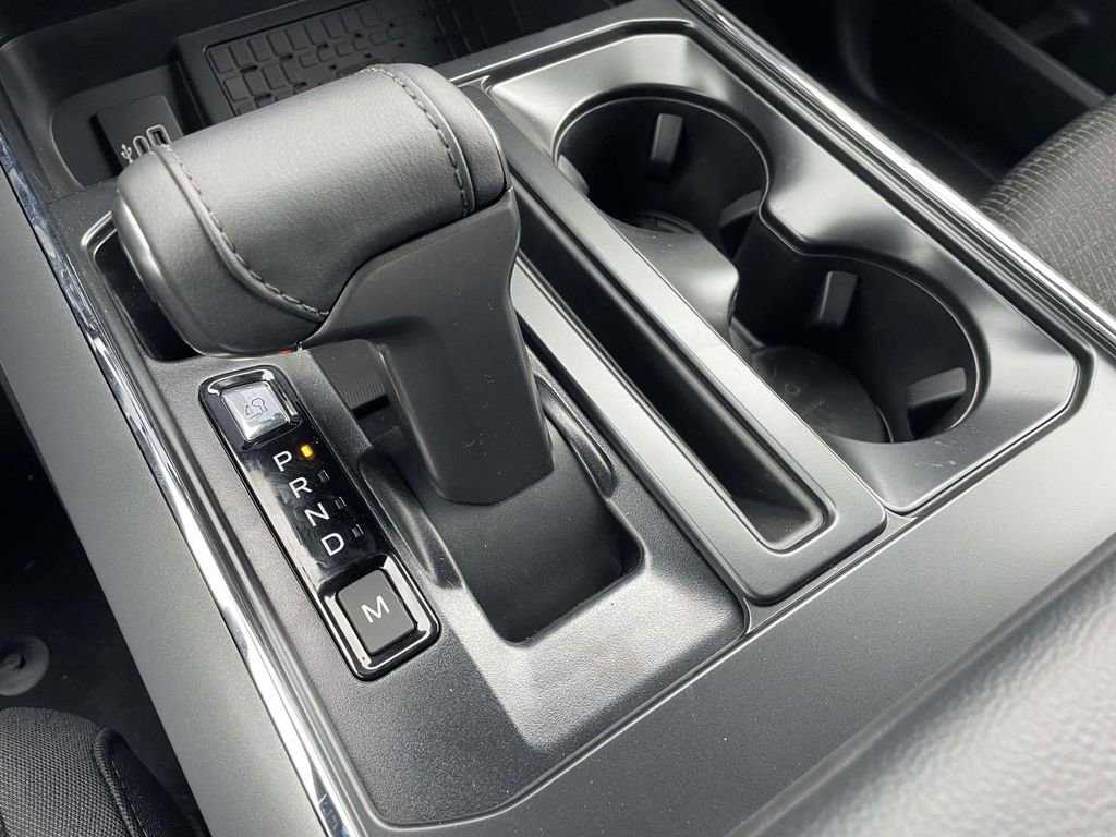 New 2025 Ford F150 XLT w/ Equipment Group 302A MID image 6