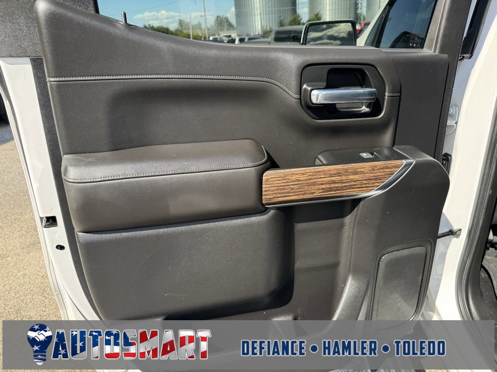 Used 2019 Chevrolet Silverado 1500 High Country w/ Technology Package image 30