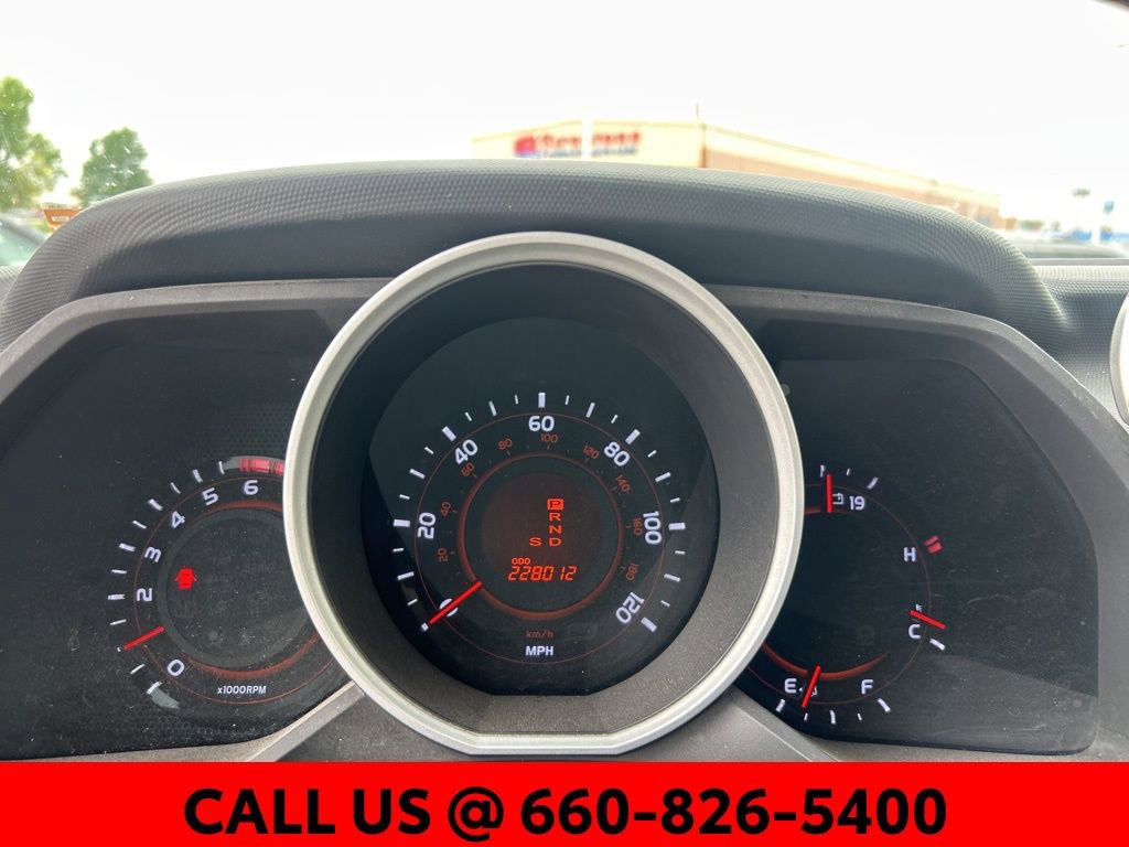 Used 2013 Toyota 4Runner Limited AWD/4WD image 18