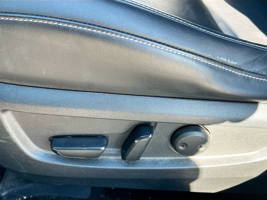 Used 2021 INFINITI QX50 Luxe w/ Appearance Package image 20