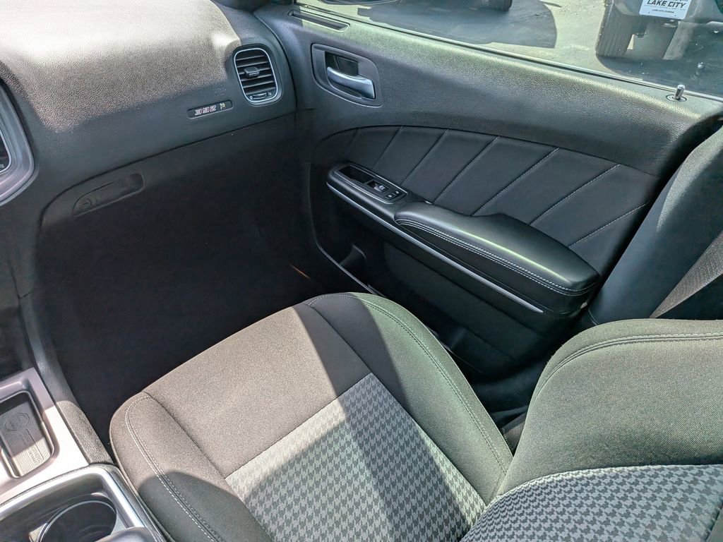 Used 2023 Dodge Charger Scat Pack w/ Navigation & Travel Group image 17
