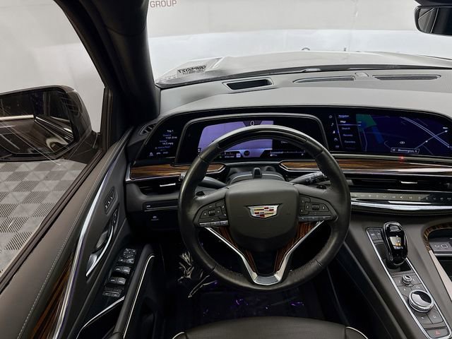 Used 2023 Cadillac Escalade Premium Luxury w/ LPO, Radiant Package image 25