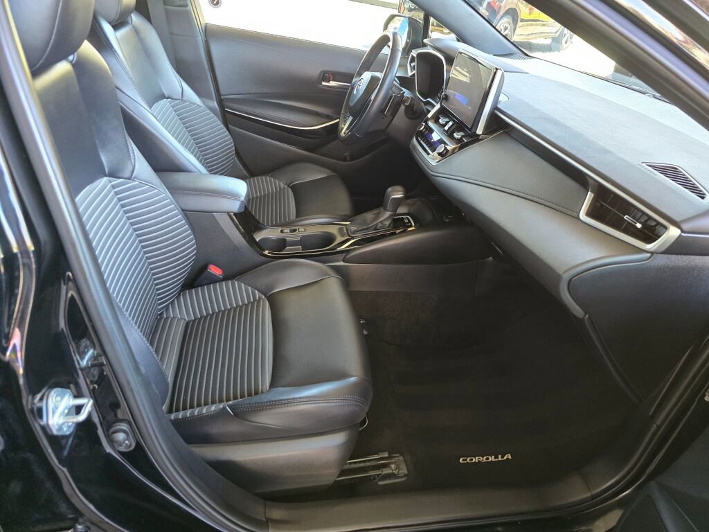 Used 2023 Toyota Corolla XSE w/ Carpet Mat Package (TMS) FWD image 11