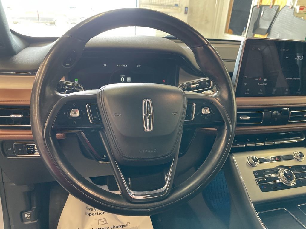 Used 2020 Lincoln Aviator Reserve w/ Equipment Group 201A AWD/4WD image 14
