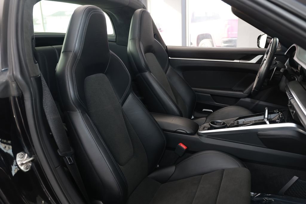 Used 2021 Porsche 911 Targa 4S image 13