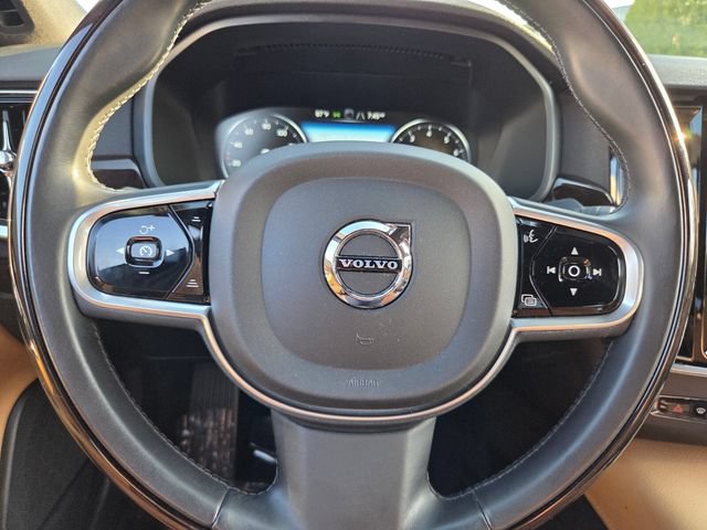 Used 2017 Volvo S90 T6 Momentum w/ Vision Package AWD/4WD image 38