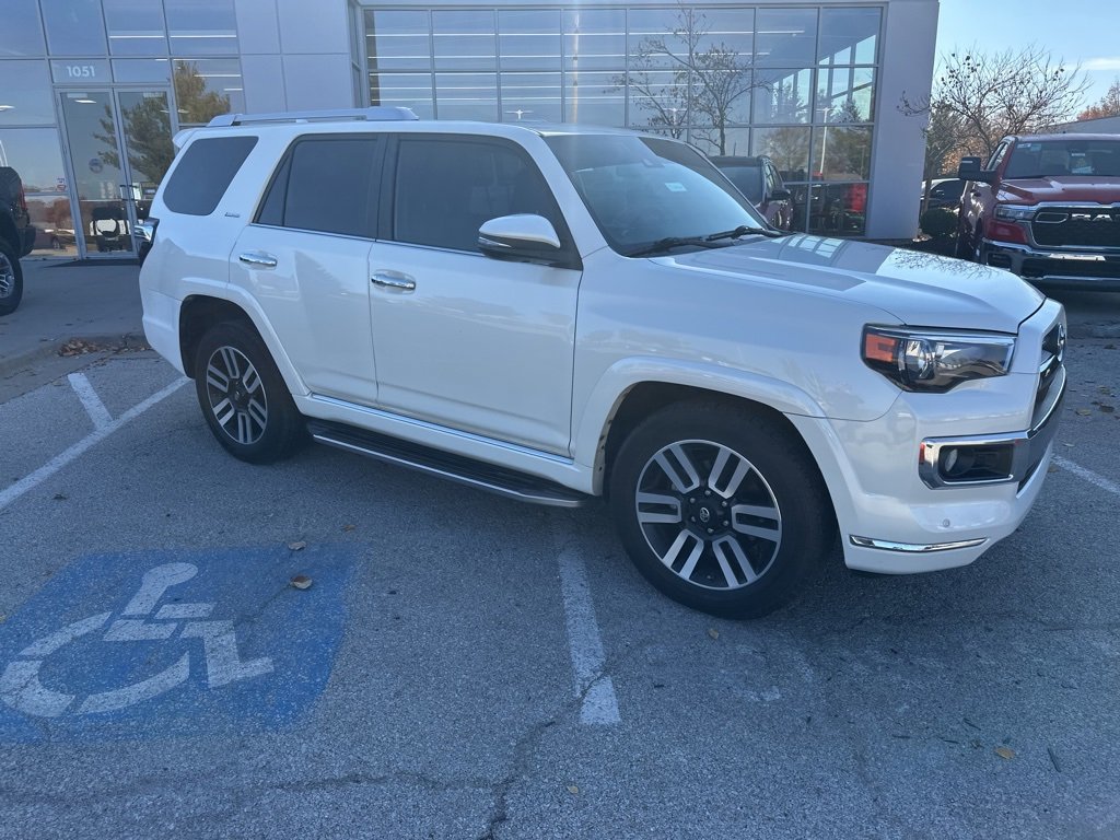 Used 2020 Toyota 4Runner Limited image 38