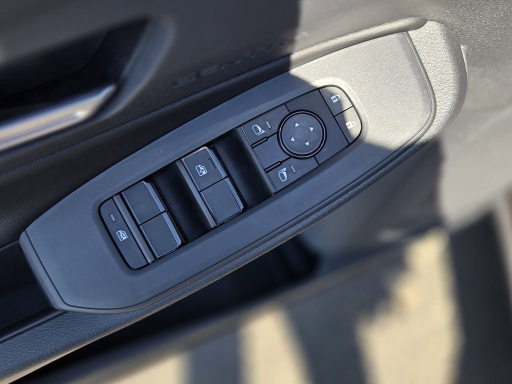 New 2026 Nissan Sentra SV w/ Floor Mat Package FWD image 17