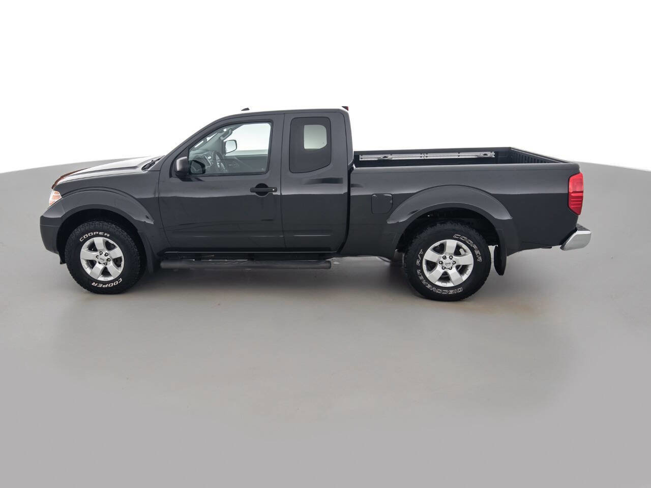 Used 2012 Nissan Frontier SV w/ SV Premium Utility Pkg image 8