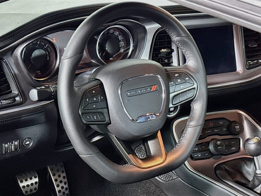 Used 2022 Dodge Challenger R/T Scat Pack w/ Dynamics Package RWD image 13