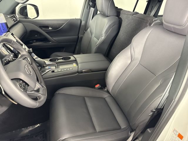 Certified 2025 Lexus LX 700h Overtrail image 21