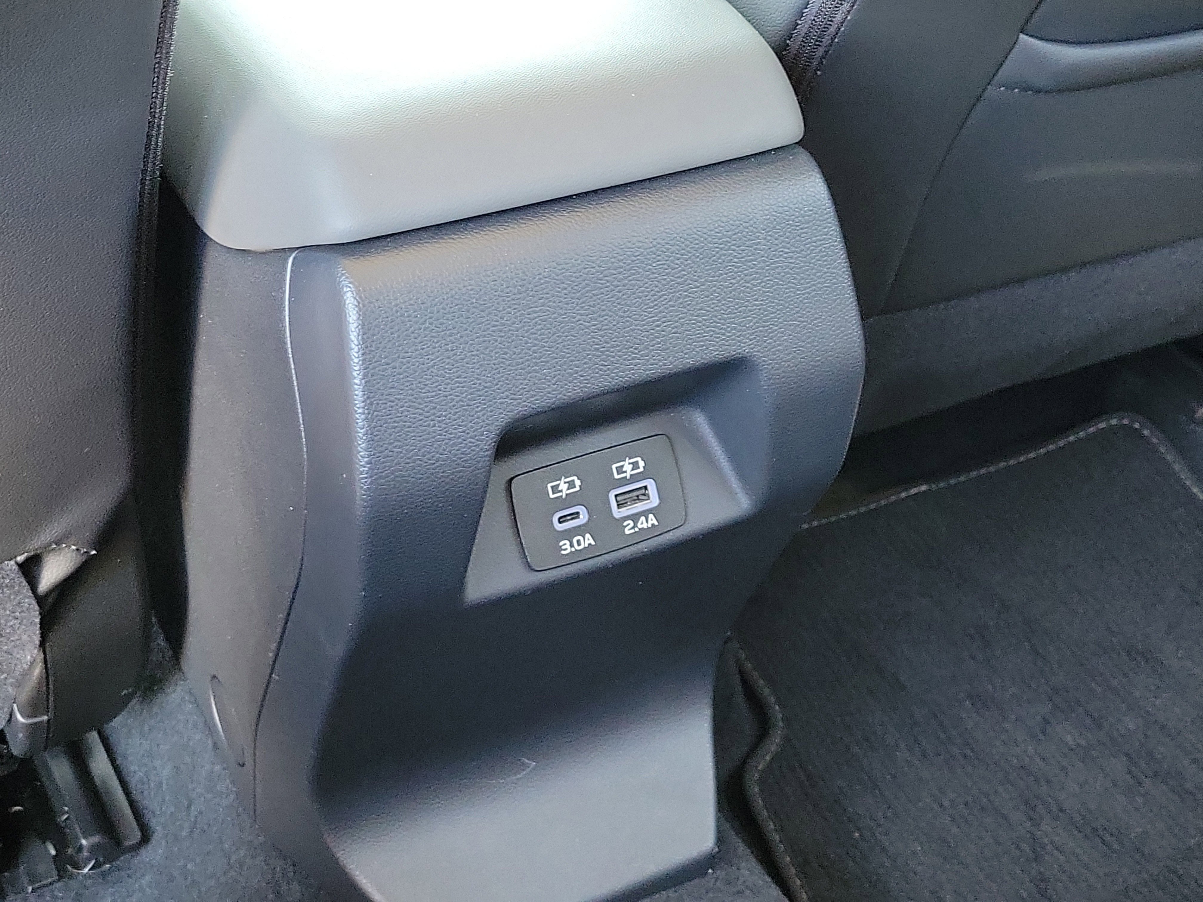 Used 2024 Subaru Crosstrek 2.0i Premium AWD/4WD image 15