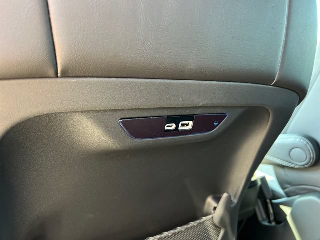 New 2027 Chrysler Pacifica Select w/ Family Tech Group FWD image 27