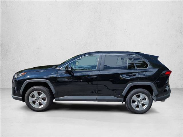Used 2021 Toyota RAV4 XLE w/ XLE Grade Weather Package AWD/4WD image 8