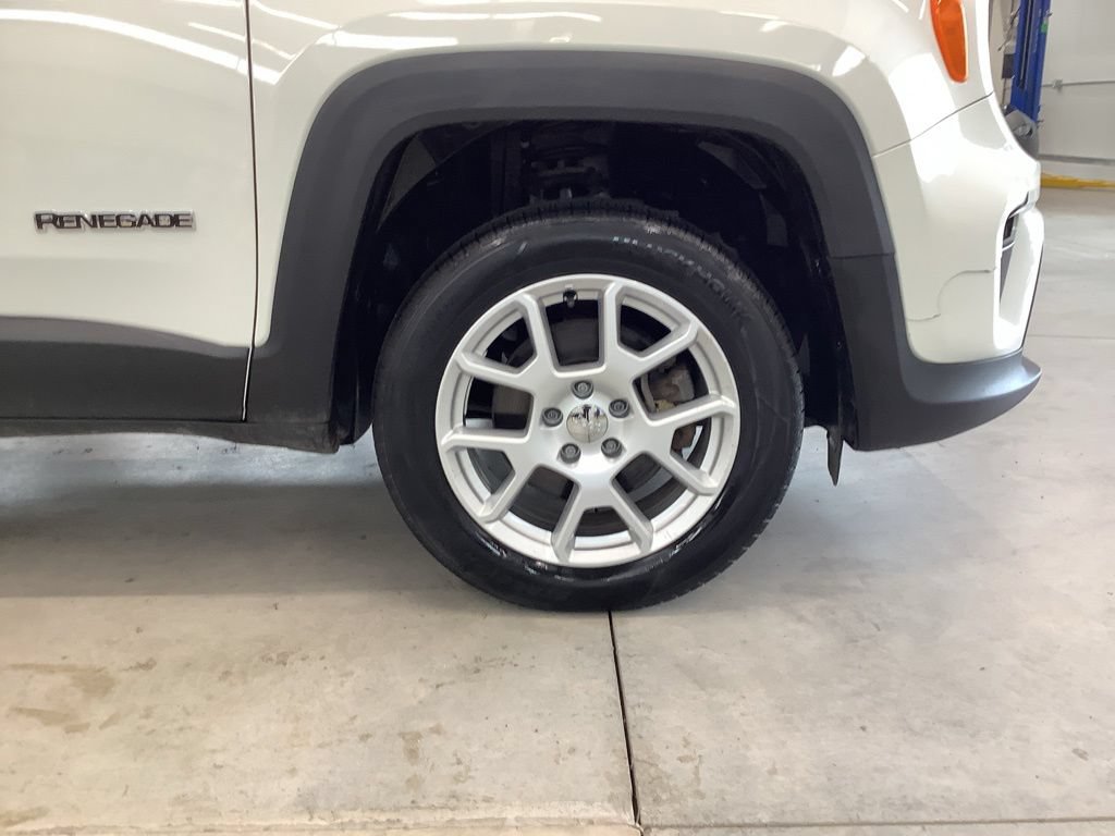 Used 2021 Jeep Renegade Limited AWD/4WD image 27