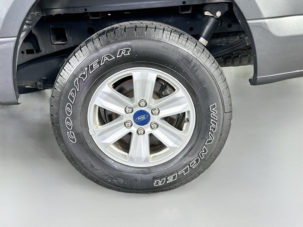 Used 2020 Ford F150 XLT AWD/4WD image 34