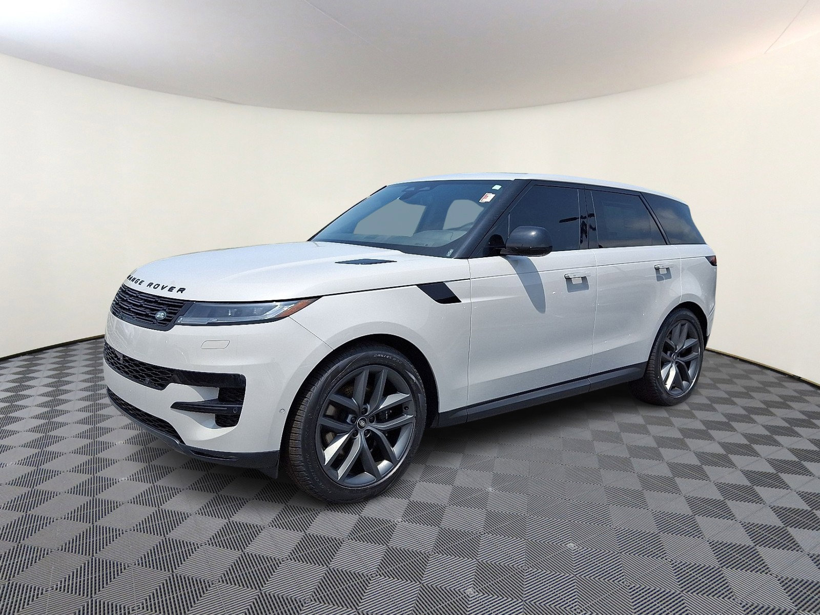 New 2025 Land Rover Range Rover Sport SE