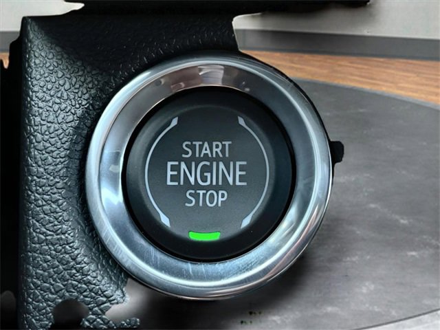 New 2025 Buick Envista Sport Touring image 17